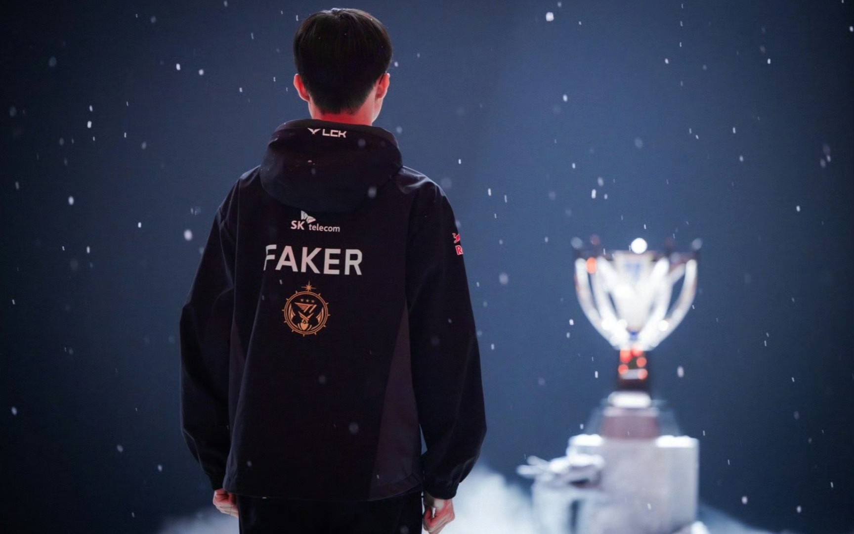 Peanut：新赛季最期待Zeus，他可以为我们做更多事情