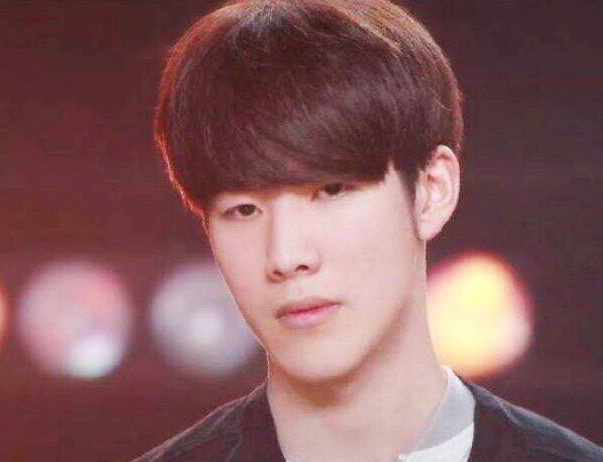 Team Heretics 在 VCT 2025： EMEA Stage 2 中以 2：0 战胜了 Team Vitality ，正式锁定了季后赛席位（Haven 13：11, Ascent 13：9）。